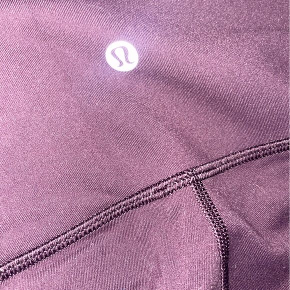 Lululemon purple leggings size 6 - Picture 3 of 4